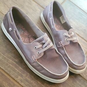 Bobs by Skechers boat shoes sz 9